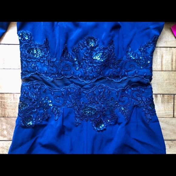 Navy Blue Pencil Dress with Lace Details - Picture 3 of 4